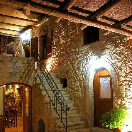 Kouriton House Country house Margaritai