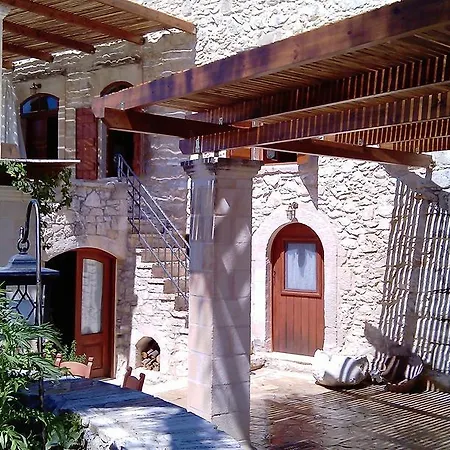 Kouriton House Country house
